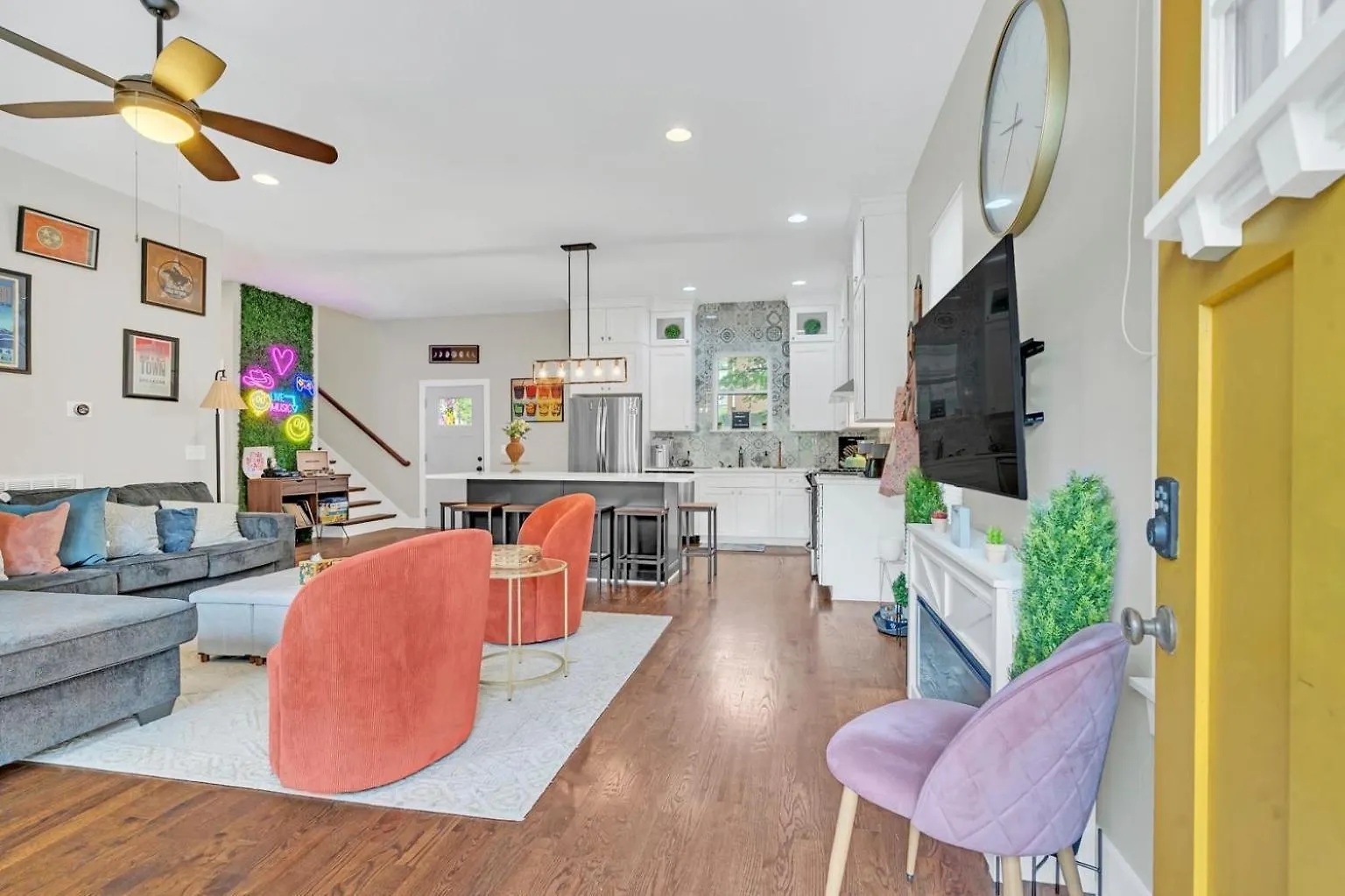 Cma Fest The Bluebelle E Nash Songwriter Stay 3 Bed 3 Bath Hot Tub Fenced Yard 30 Or More Days By Skyrun Nashville Holiday home