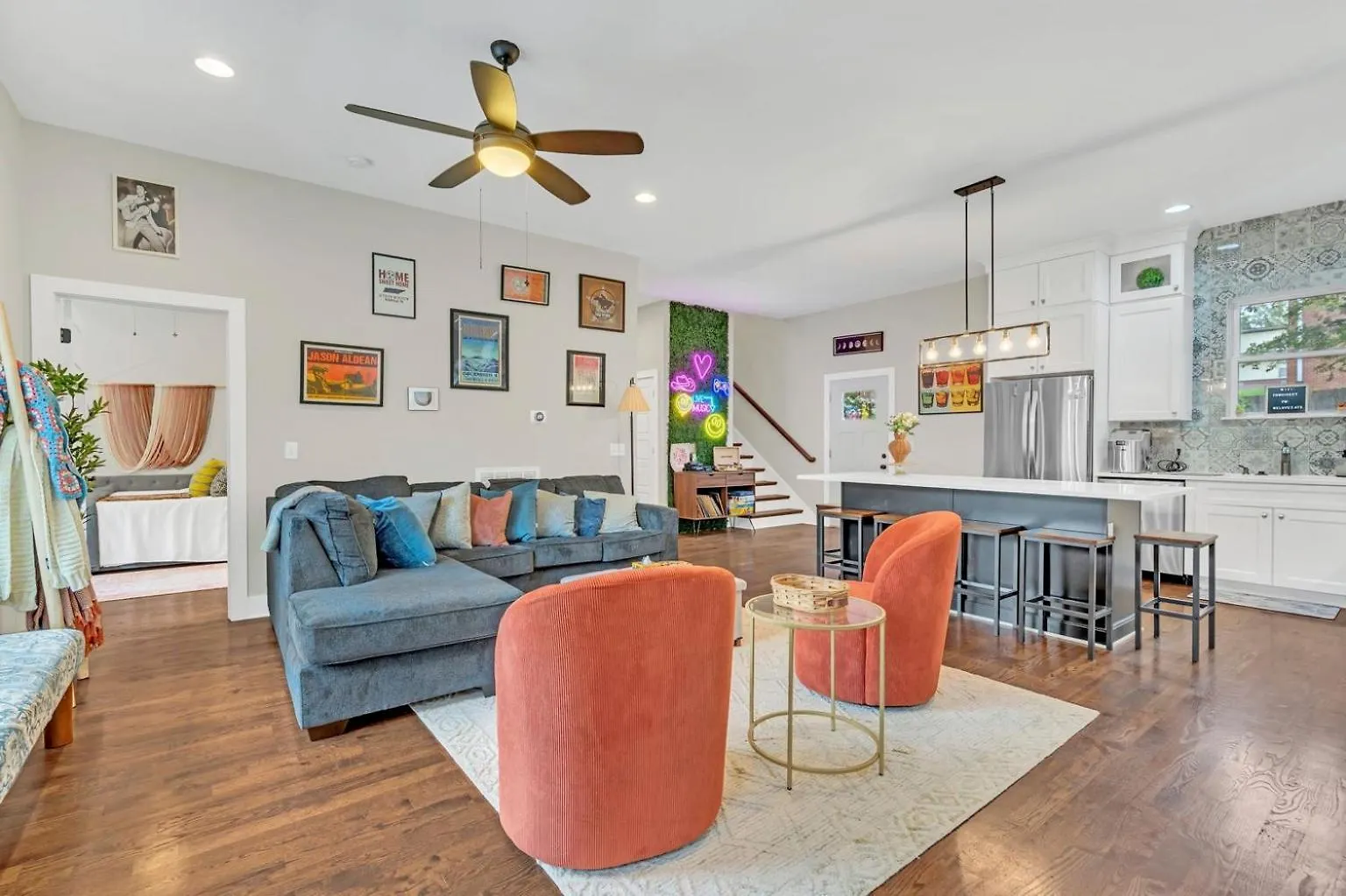 Cma Fest The Bluebelle E Nash Songwriter Stay 3 Bed 3 Bath Hot Tub Fenced Yard 30 Or More Days By Skyrun Nashville Holiday home